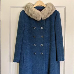 Vintage 1950s Cornflower Blue Wool Coat with Pockets and Real Fur Collar - M L